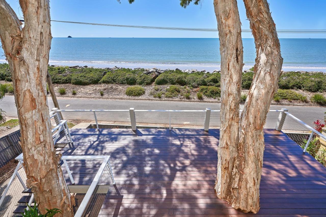 Holiday home Decked Out By The Sea *