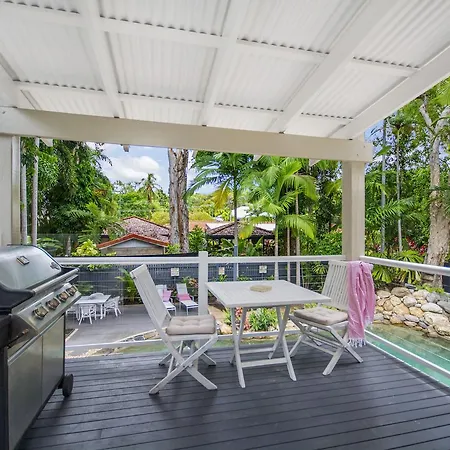 Decked Out By The Sea Villa Clifton Beach Exterior photo